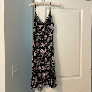 Lulus black floral midi dress Size Medium, worn once